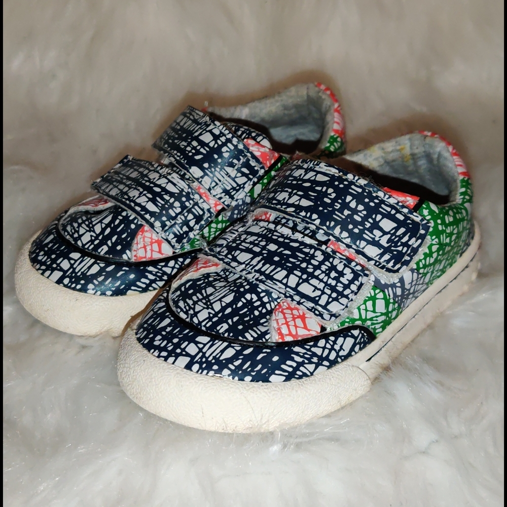 Baby shoes